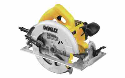 DEWALT DWE575 7-1/4-Inch Circular Saw Review 2026