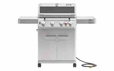 How to Choose a Grill: Pick Fuel, Then Size by Burgers
