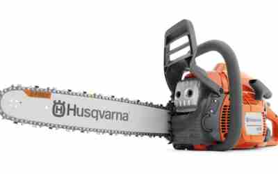 How Much Compression Should a Chainsaw Have?