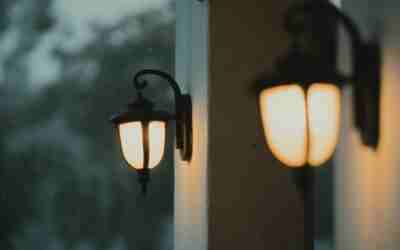 How to Pick Outdoor Lighting: Zone-by-Zone Guide