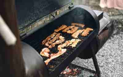 What Kind of Smoker Should I Get? A Simple Guide